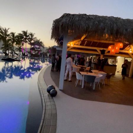 Vue Mer & Rocher - Okavango Blue Studio Le Diamant Exterior foto